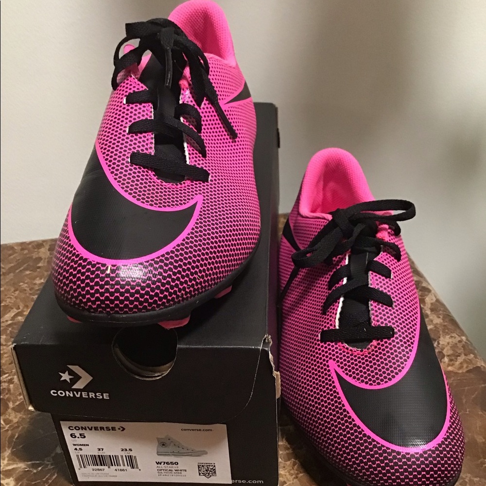Nike women shoes size 5,5
